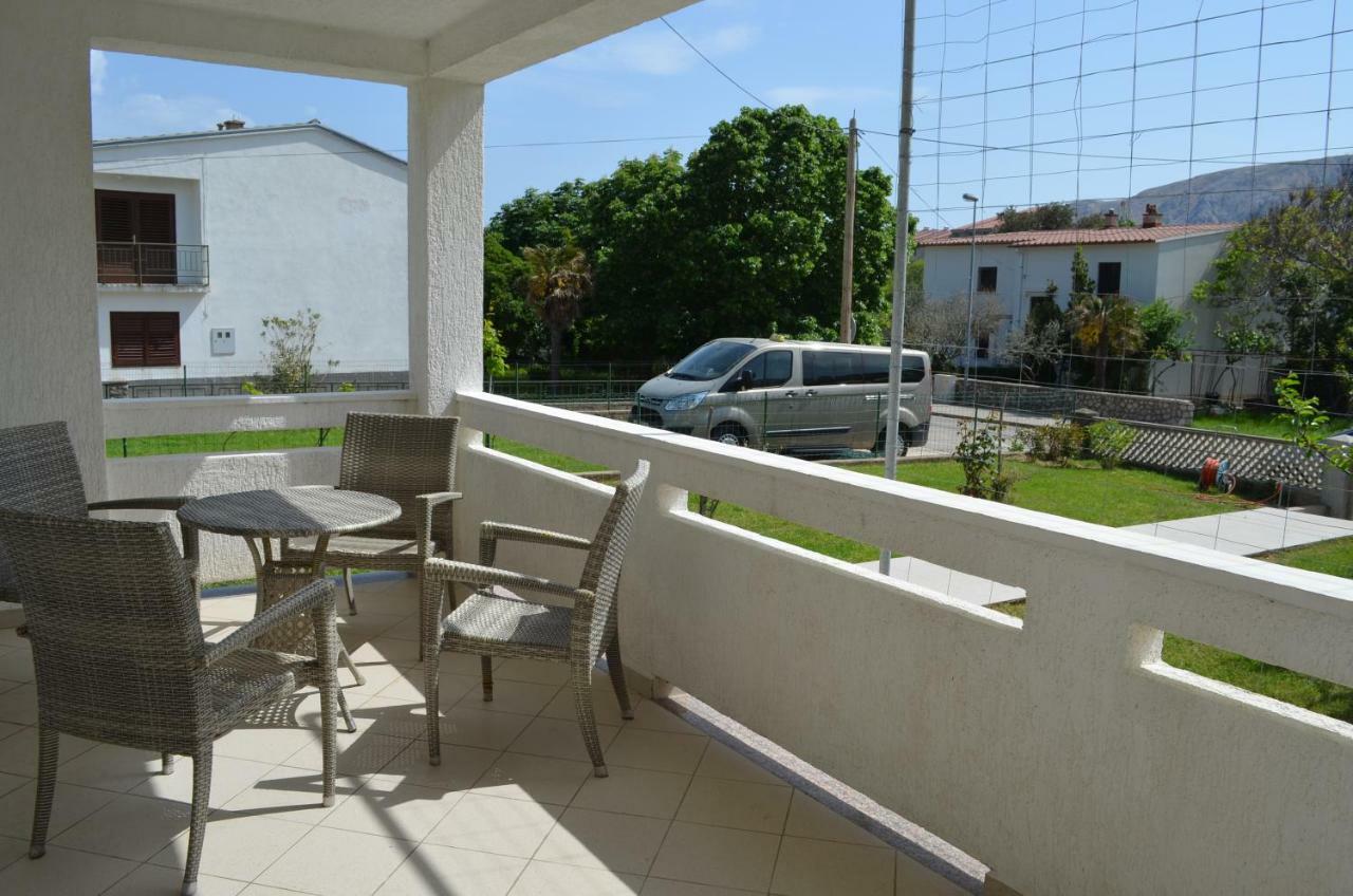 Apartments Antonio Baška Buitenkant foto